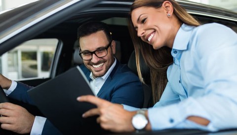 Imate dileme u vezi kaska i osiguranja od auto-odgovornosti?